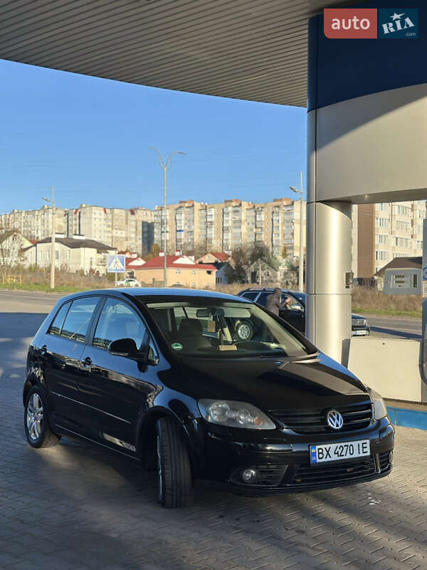 Хэтчбек Volkswagen Golf Plus 2006 в Хмельницком