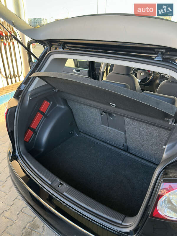 Хэтчбек Volkswagen Golf Plus 2006 в Хмельницком