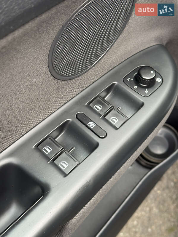 Хетчбек Volkswagen Golf Plus 2011 в Луцьку