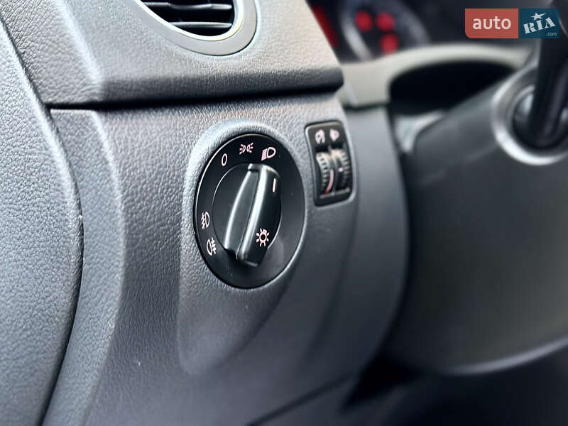 Хетчбек Volkswagen Golf Plus 2008 в Житомирі