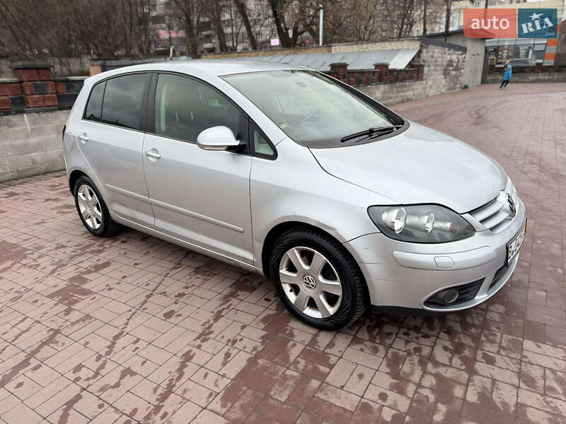 Хетчбек Volkswagen Golf Plus 2006 в Рівному