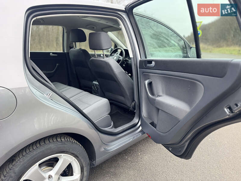 Хетчбек Volkswagen Golf Plus 2006 в Красилові