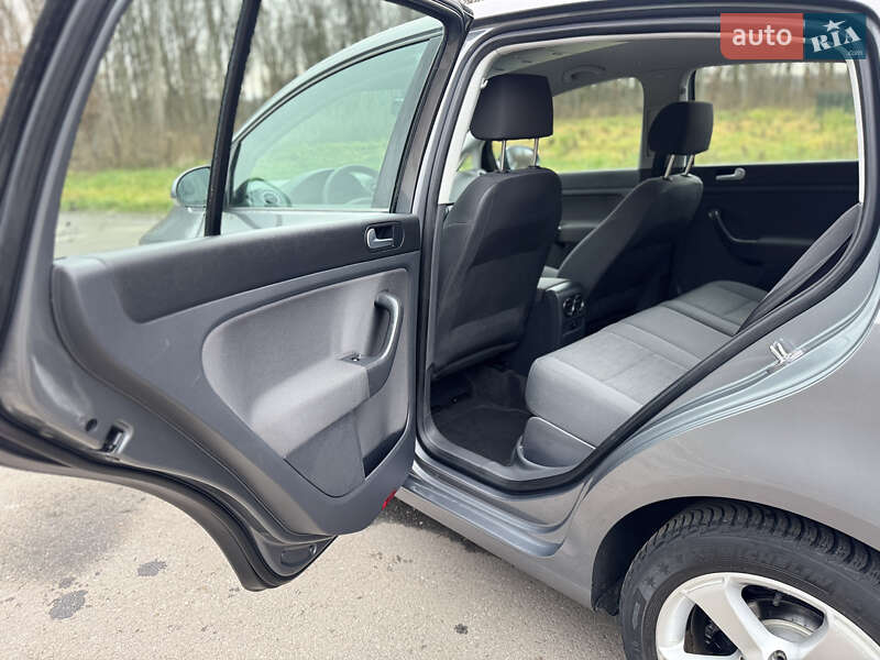 Хетчбек Volkswagen Golf Plus 2006 в Красилові