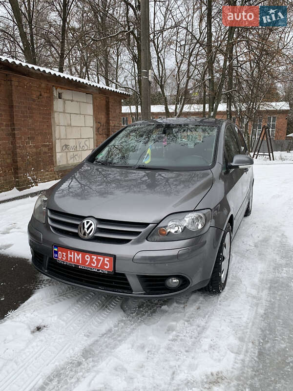 Хетчбек Volkswagen Golf Plus 2006 в Чернігові фото Хетчбек Volkswagen Golf Plus 2006 в Чернігові