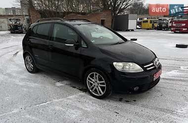 Хэтчбек Volkswagen Golf Plus 2008 в Луцке