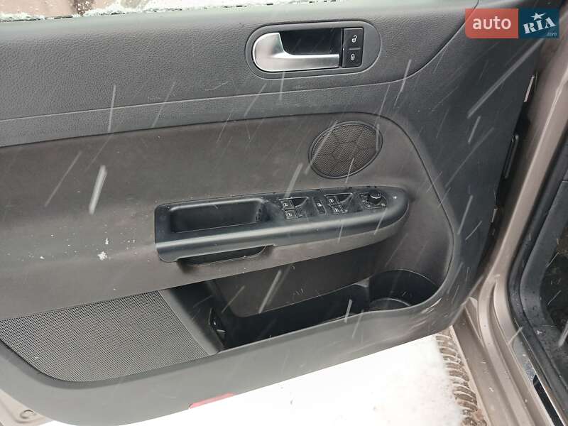 Хетчбек Volkswagen Golf Plus 2013 в Великій Багачці