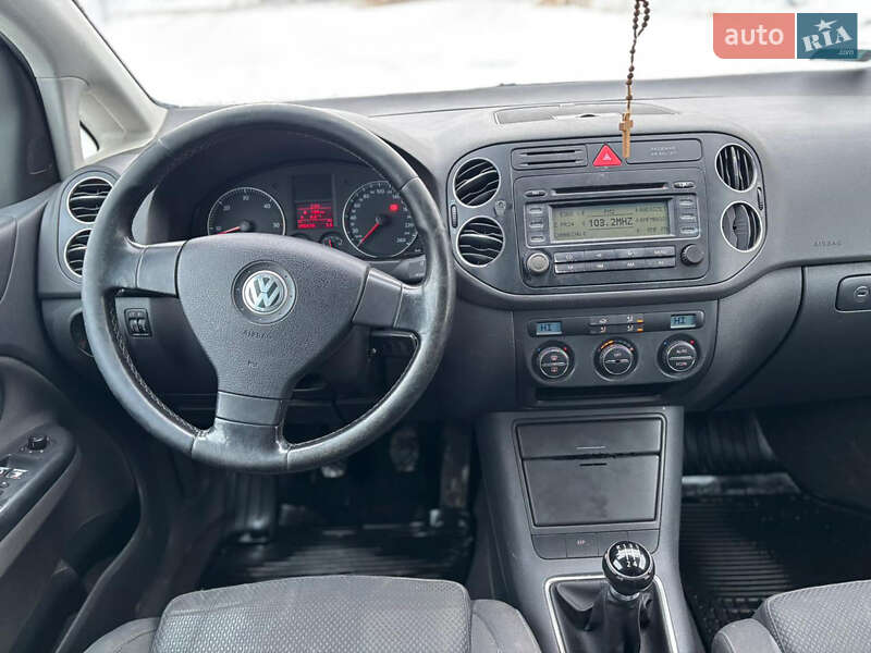 Хетчбек Volkswagen Golf Plus 2006 в Києві