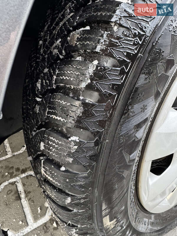 Хетчбек Volkswagen Golf Plus 2007 в Володимирі