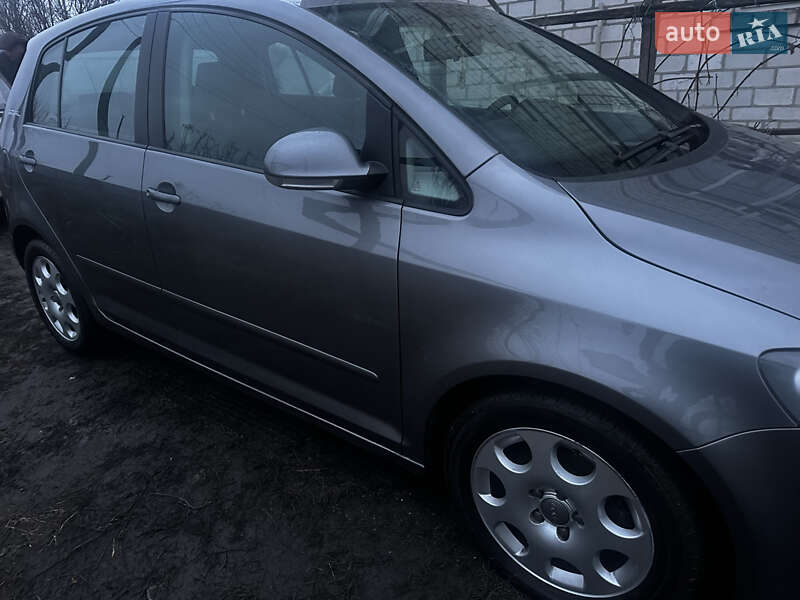 Хэтчбек Volkswagen Golf Plus 2006 в Житомире