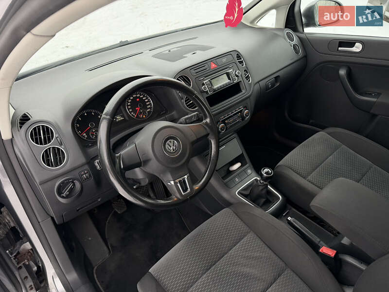 Хетчбек Volkswagen Golf Plus 2009 в Звягелі