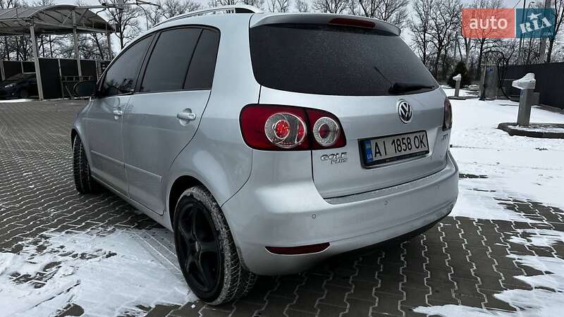 Хэтчбек Volkswagen Golf Plus 2012 в Киеве