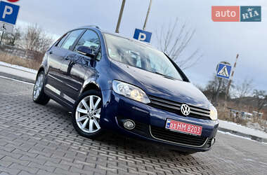 Хэтчбек Volkswagen Golf Plus 2009 в Владимире