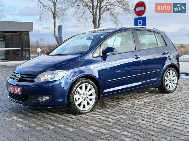 Хэтчбек Volkswagen Golf Plus 2009 в Владимире фото 5 Хэтчбек Volkswagen Golf Plus 2009 в Владимире