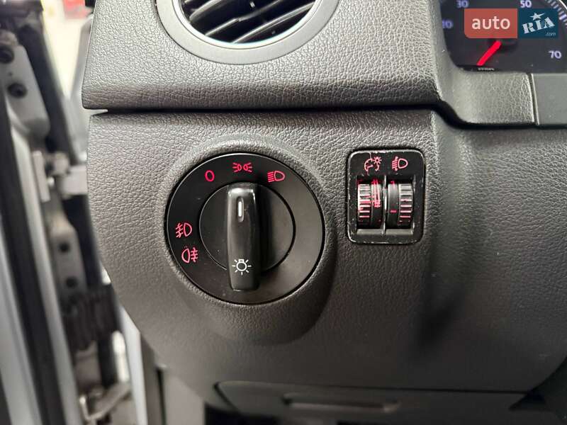 Хэтчбек Volkswagen Golf Plus 2007 в Киеве фото 19 Хэтчбек Volkswagen Golf Plus 2007 в Киеве