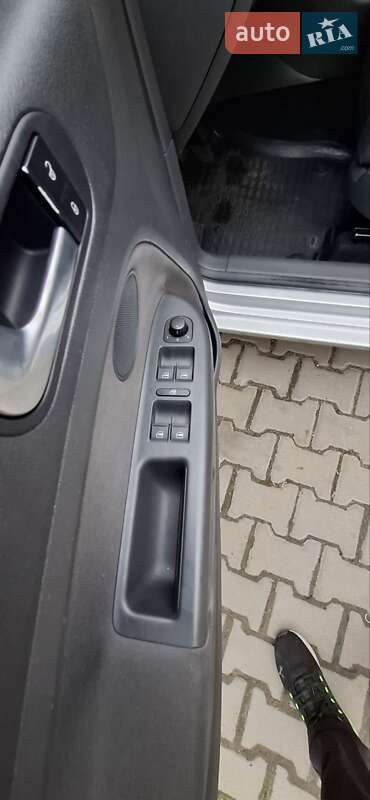 Хетчбек Volkswagen Golf Plus 2007 в Одесі фото 47 Хетчбек Volkswagen Golf Plus 2007 в Одесі