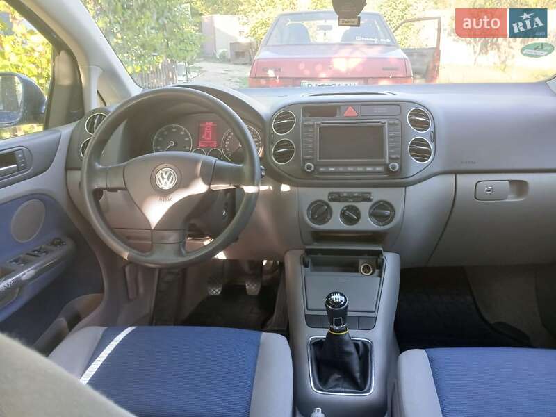 Хетчбек Volkswagen Golf Plus 2005 в Новомиргороді фото 12 Хетчбек Volkswagen Golf Plus 2005 в Новомиргороді