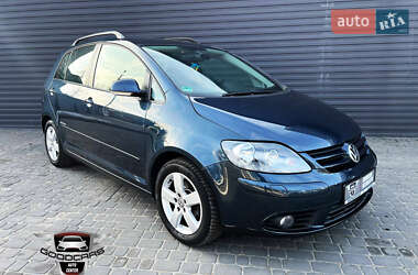 Хэтчбек Volkswagen Golf Plus 2008 в Каменском