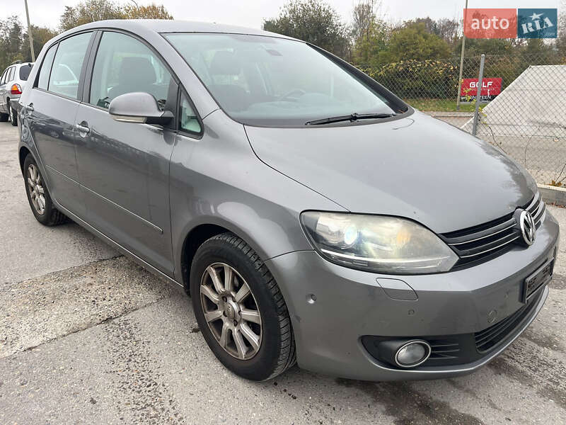 Volkswagen Golf Plus 2012