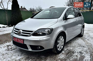 Хэтчбек Volkswagen Golf Plus 2009 в Хороле
