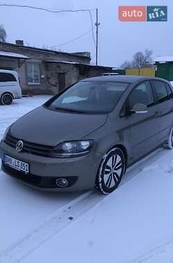 Хэтчбек Volkswagen Golf Plus 2011 в Ровно