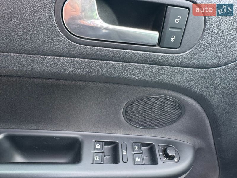 Хэтчбек Volkswagen Golf Plus 2009 в Хмельницком