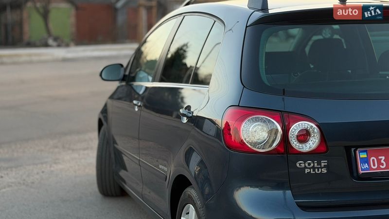 Хэтчбек Volkswagen Golf Plus 2008 в Запорожье