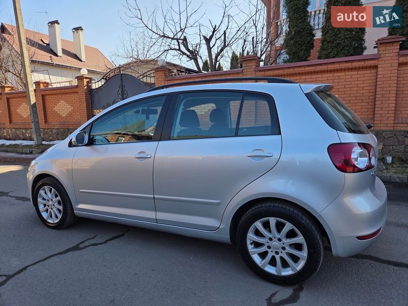 Хэтчбек Volkswagen Golf Plus 2009 в Хмельницком