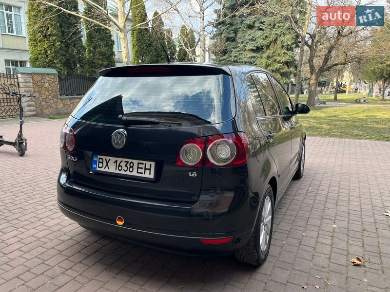Хэтчбек Volkswagen Golf Plus 2005 в Могилев-Подольске