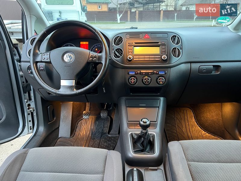 Хэтчбек Volkswagen Golf Plus 2005 в Ковеле