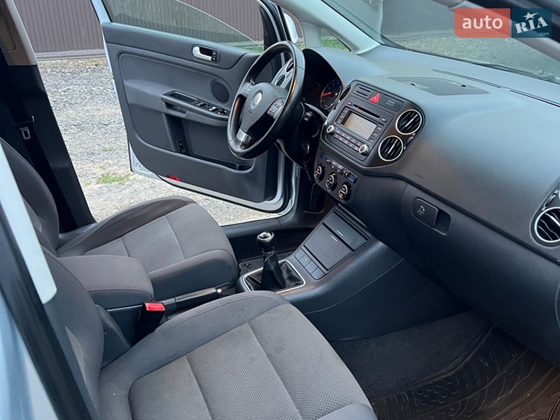 Хэтчбек Volkswagen Golf Plus 2005 в Ковеле