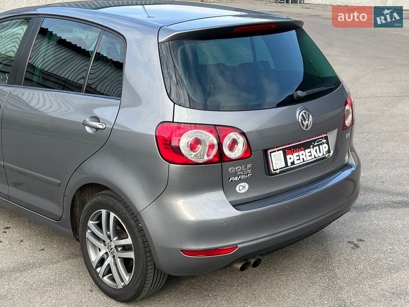 Хэтчбек Volkswagen Golf Plus 2009 в Киеве
