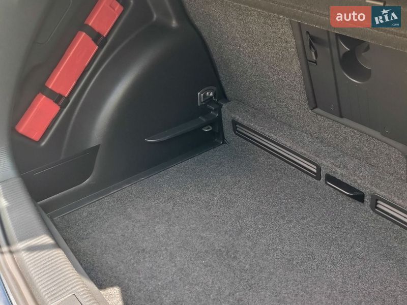 Хэтчбек Volkswagen Golf Plus 2009 в Харькове