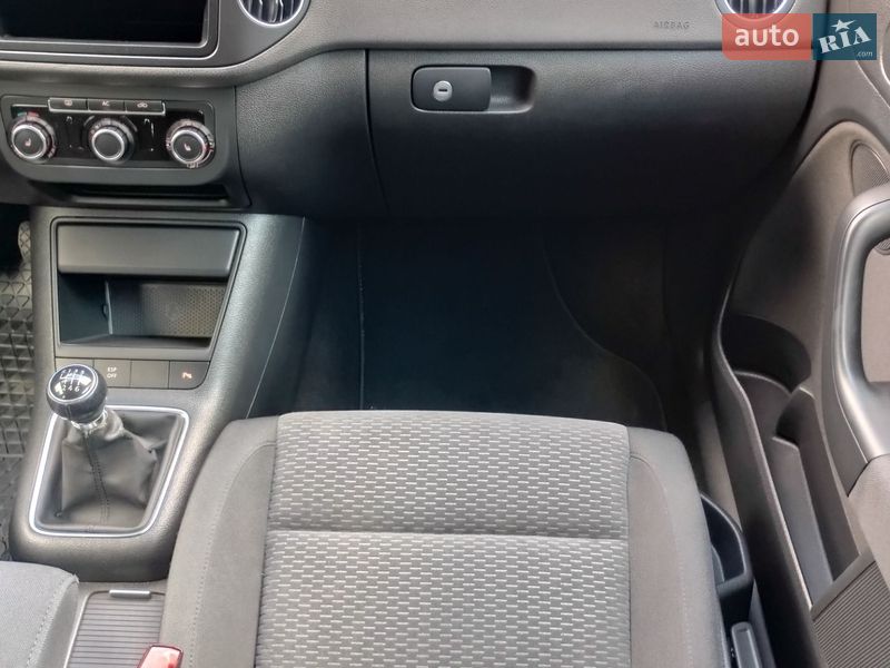 Хэтчбек Volkswagen Golf Plus 2009 в Харькове