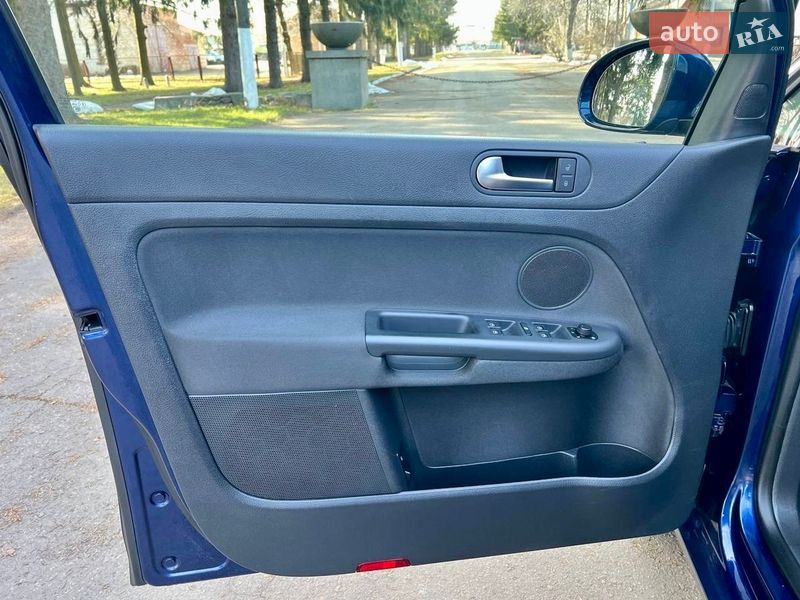 Хэтчбек Volkswagen Golf Plus 2011 в Умани фото 52 Хэтчбек Volkswagen Golf Plus 2011 в Умани