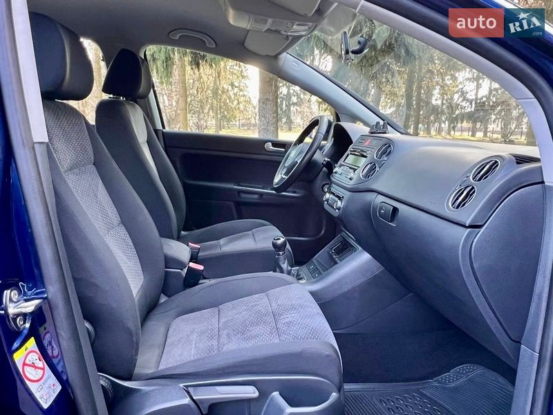 Хэтчбек Volkswagen Golf Plus 2011 в Умани фото 61 Хэтчбек Volkswagen Golf Plus 2011 в Умани