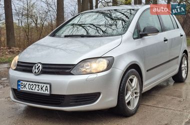 Хэтчбек Volkswagen Golf Plus 2010 в Ровно