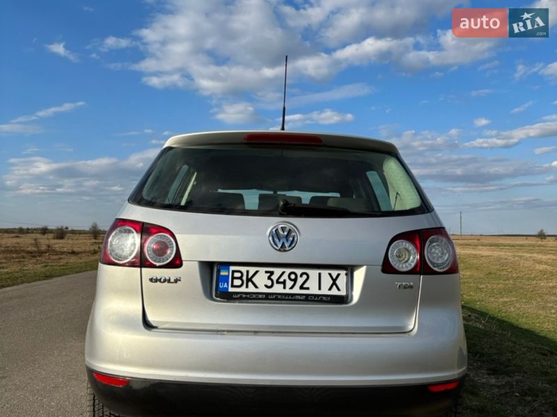 Хэтчбек Volkswagen Golf Plus 2005 в Сарнах