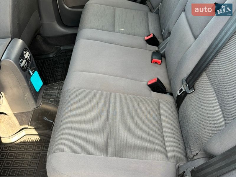 Хэтчбек Volkswagen Golf Plus 2005 в Сарнах