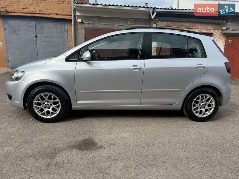 Хэтчбек Volkswagen Golf Plus 2010 в Христиновке