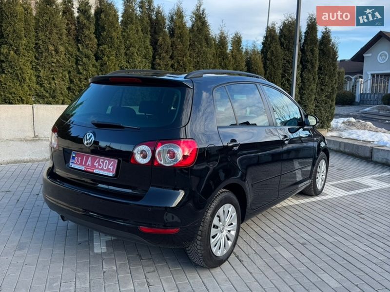 Хэтчбек Volkswagen Golf Plus 2013 в Ровно
