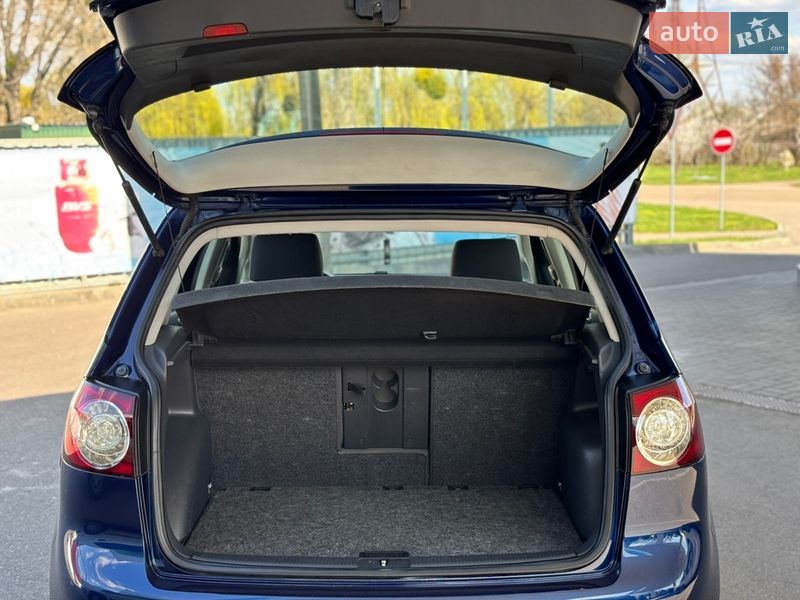 Хэтчбек Volkswagen Golf Plus 2006 в Миргороде