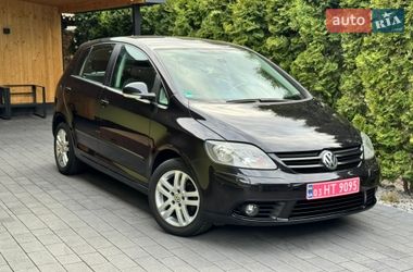 Хэтчбек Volkswagen Golf Plus 2008 в Дубно