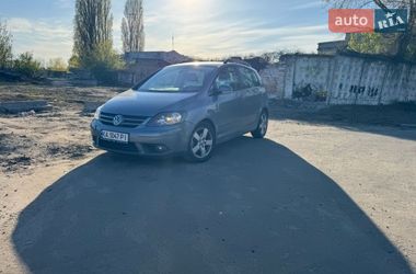 Хэтчбек Volkswagen Golf Plus 2008 в Киеве