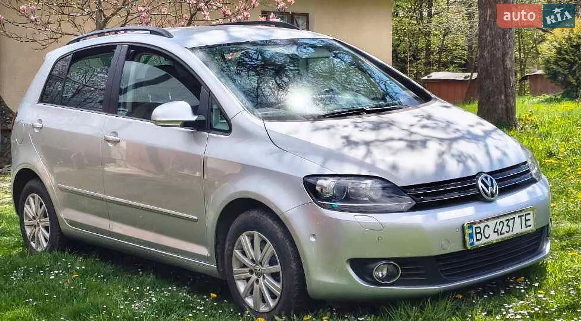 2011 Volkswagen Golf Plus - фото 1