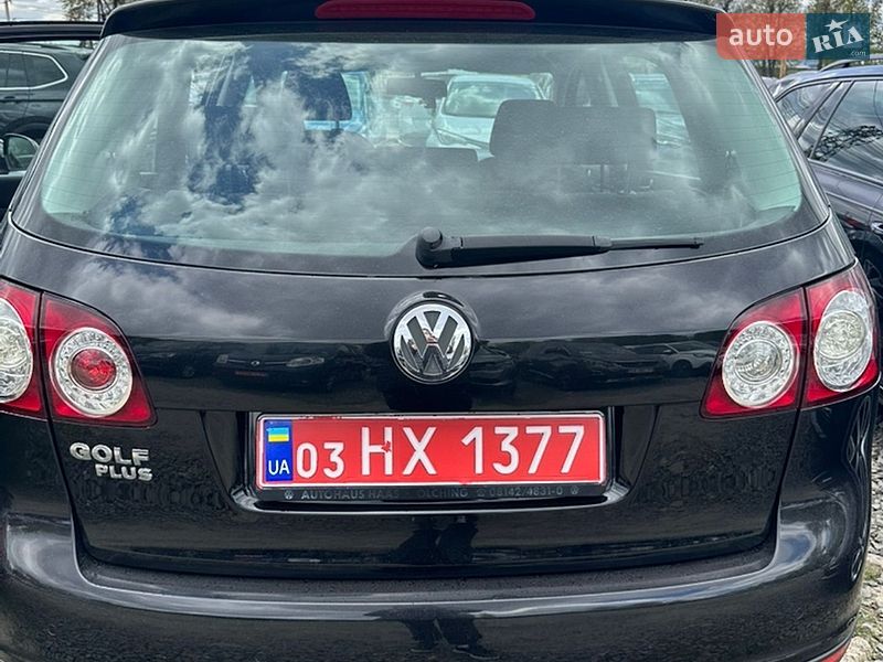 Хэтчбек Volkswagen Golf Plus 2008 в Луцке