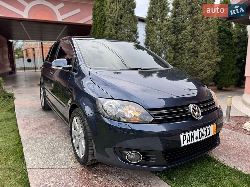 Хэтчбек Volkswagen Golf Plus 2009 в Черновцах