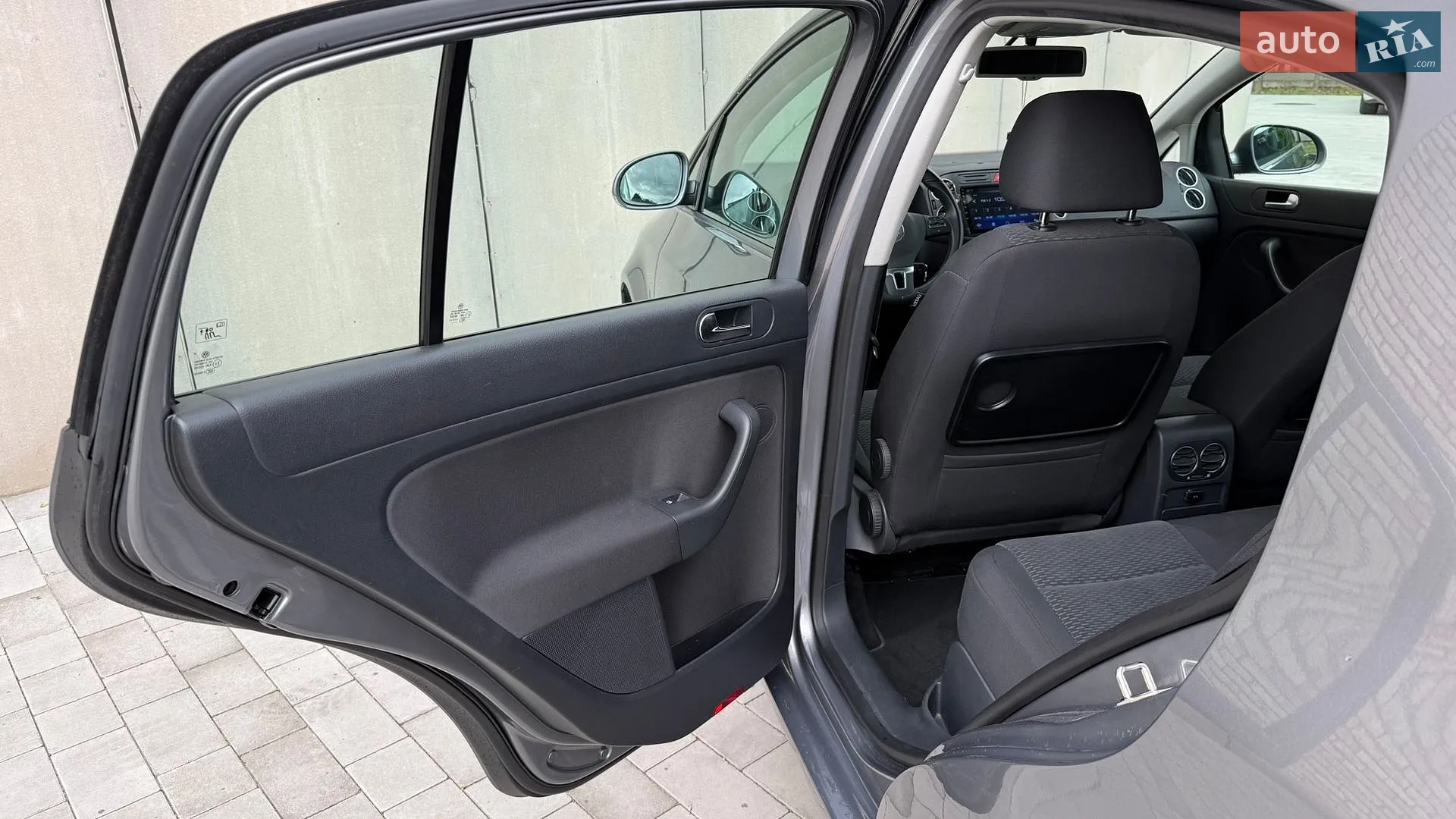 2011 Volkswagen Golf Plus - мініатюра 26