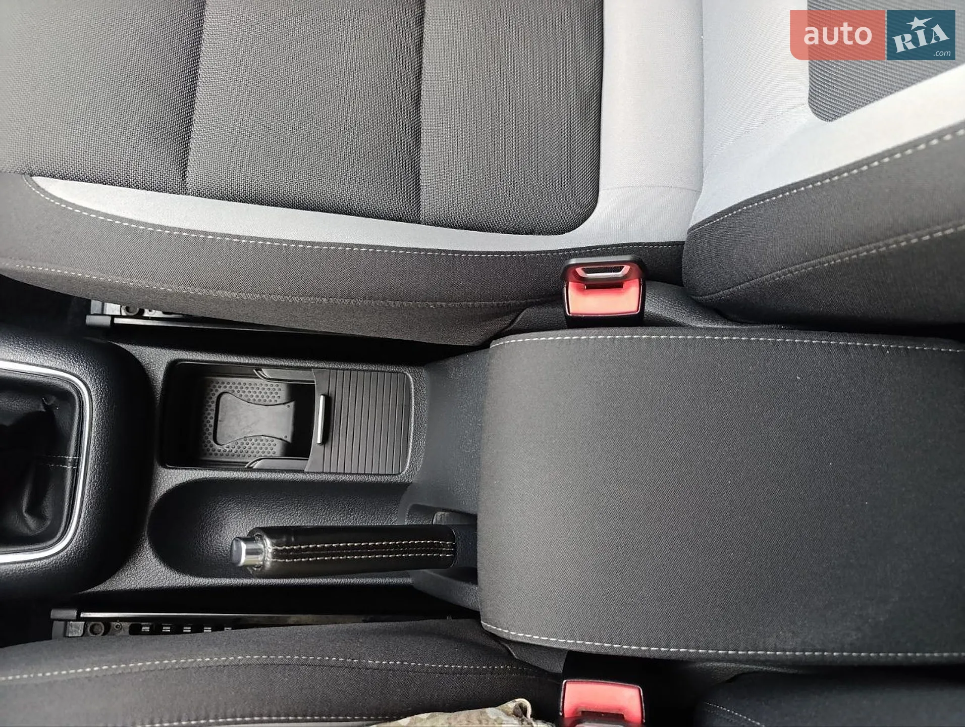 2013 Volkswagen Golf Plus - мініатюра 27