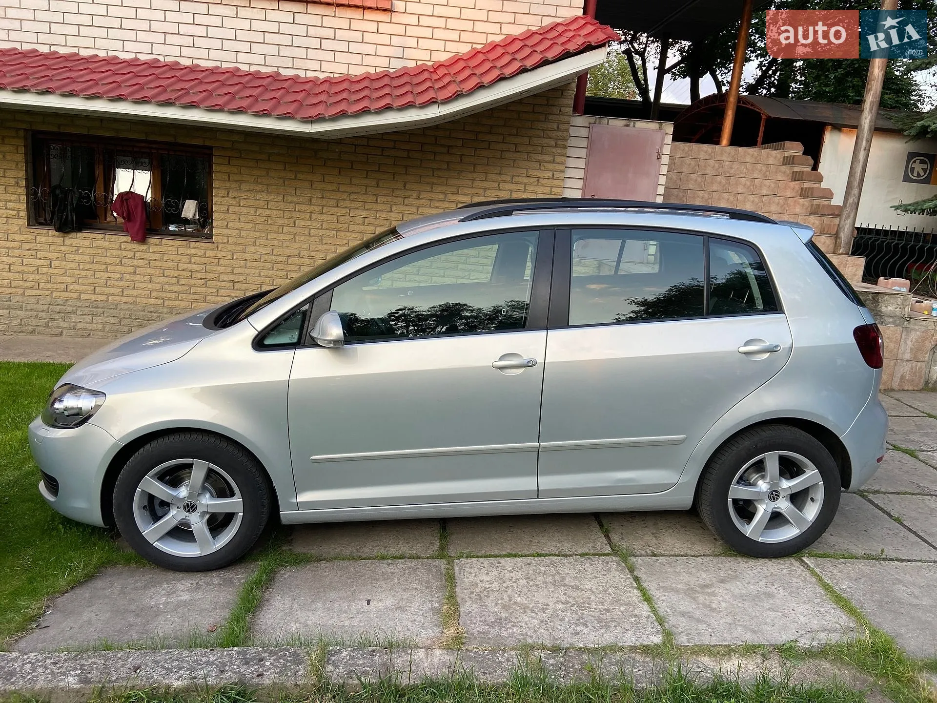 2010 Volkswagen Golf Plus - мініатюра 2