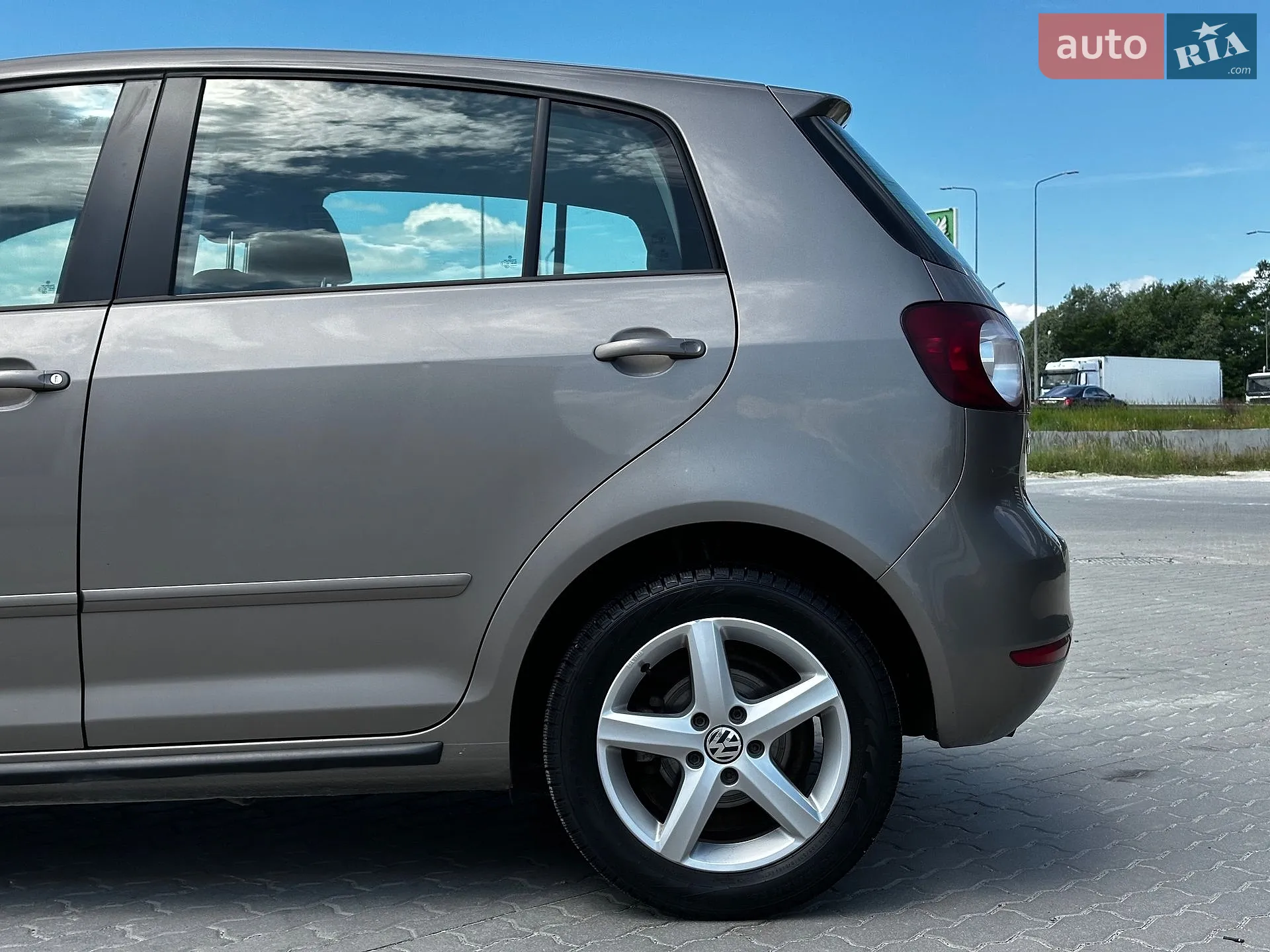 2013 Volkswagen Golf Plus - мініатюра 9